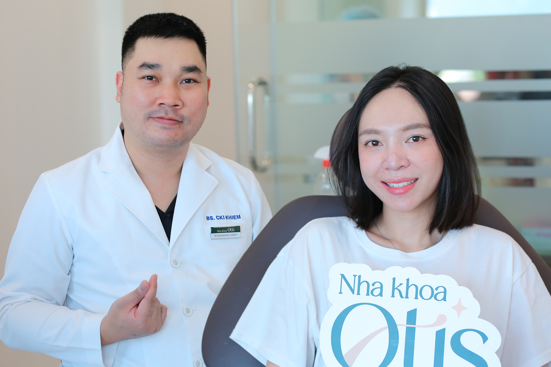 Bác sĩ Khiêm tại nha khoa OTIS với nhiều năm kinh nghiệm tiêu phẩu răng khôn