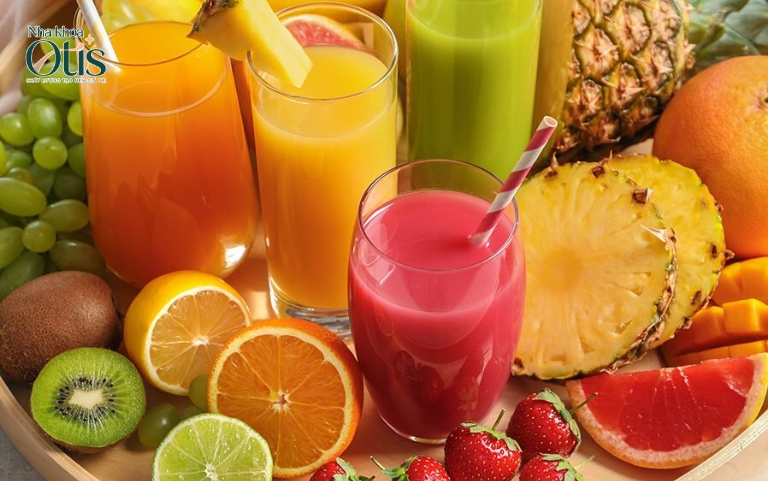 Sau khi nhổ răng khôn nên ăn gì uống nước ép
