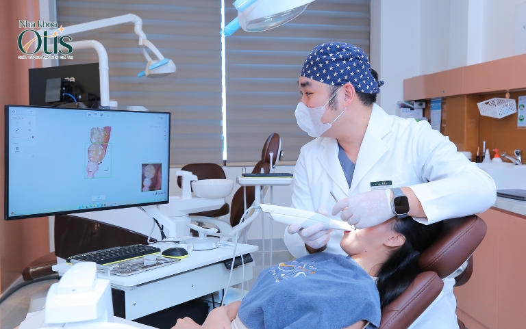 Scan răng là bước quan trọng trong quy trình bọc răng sứ