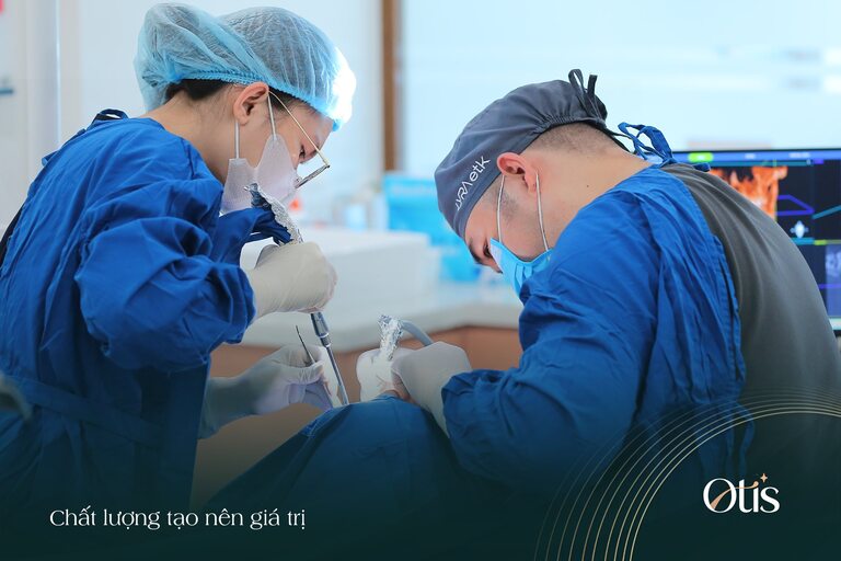 Sau cấy ghép implant người bệnh sẽ có cảm giác đau nhẹ