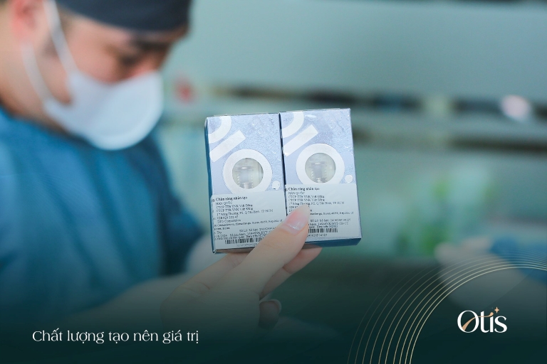 Trụ implant khi trồng răng tại Nha khoa OTIS