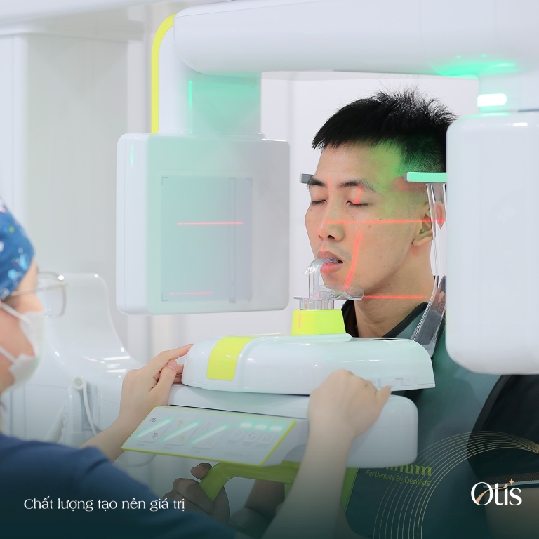 Chụp phim CT 3D trước khi ghép xương cấy implant