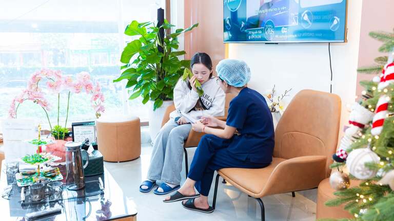 Nhổ răng trong quá trình niềng răng